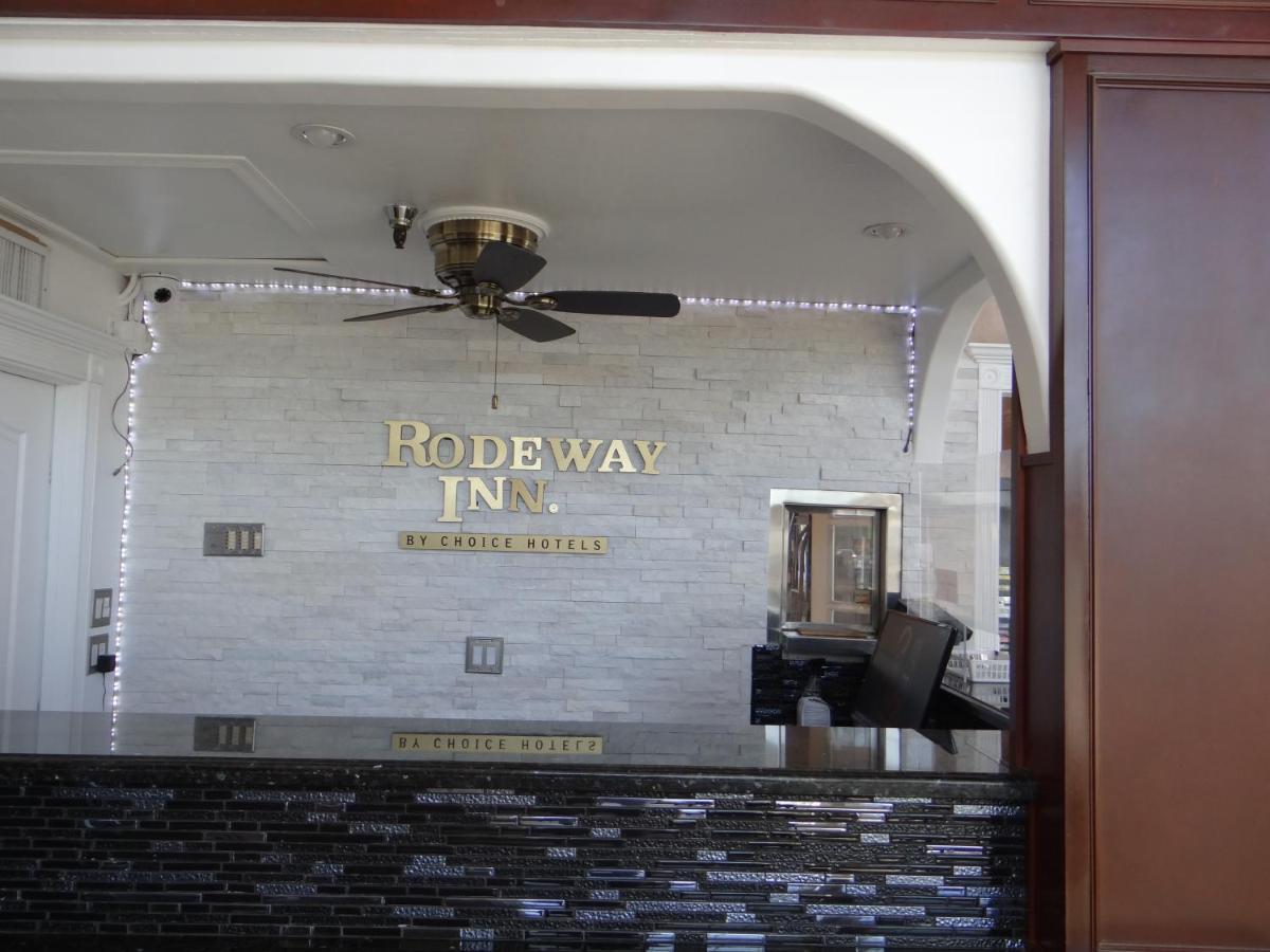 Rodeway Cypress
