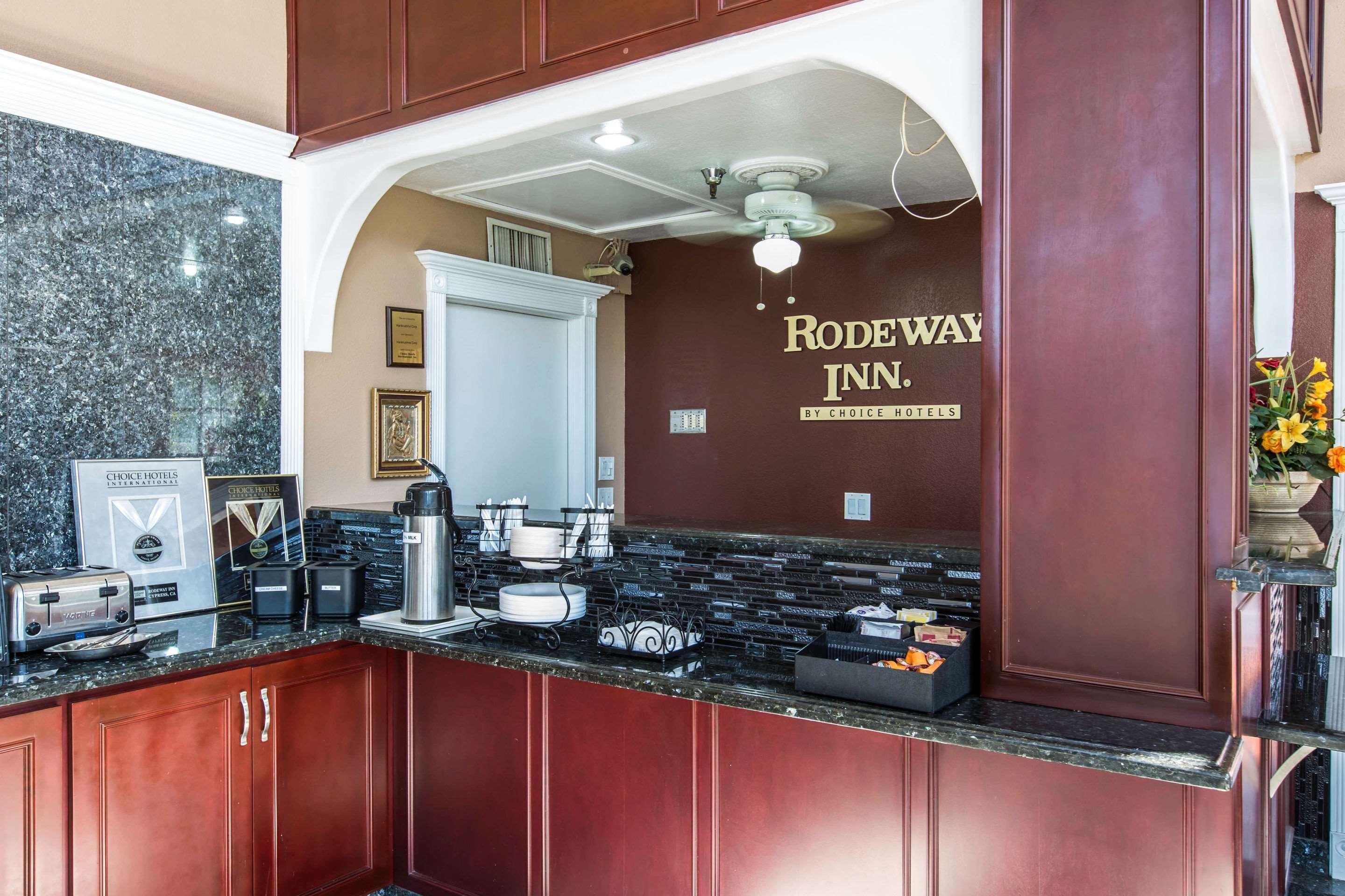 Locanda Rodeway 2*